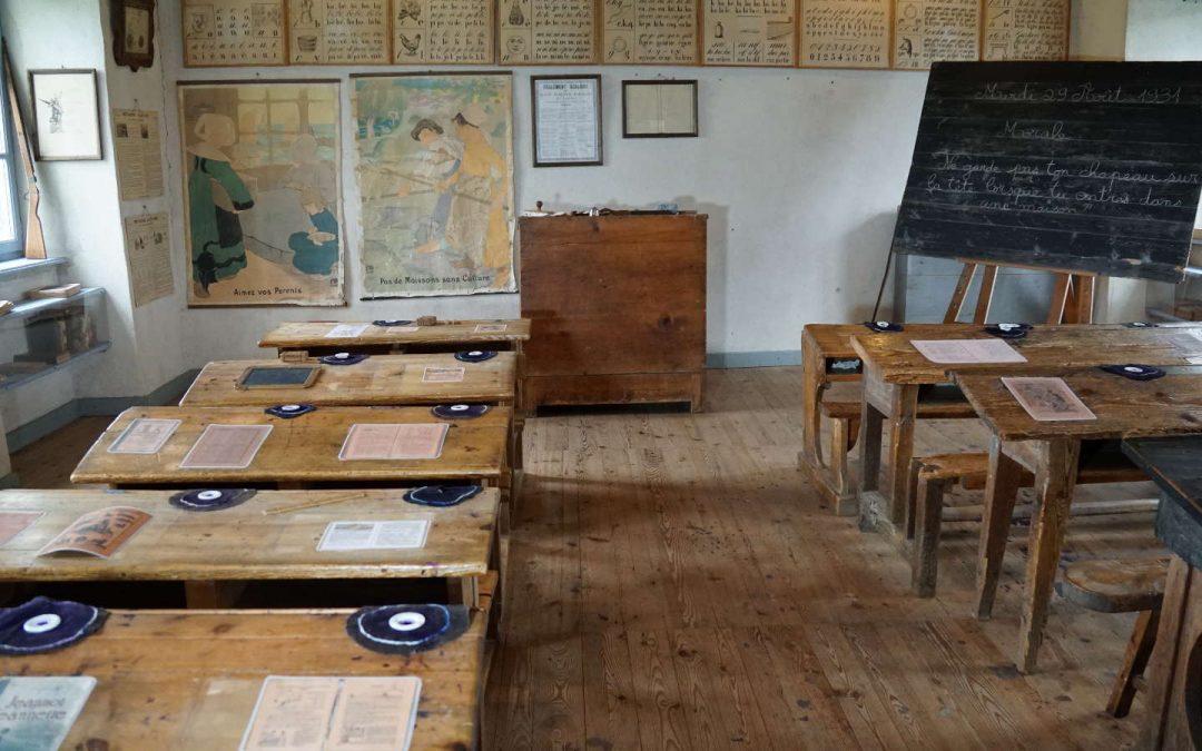 « Cantal, 100 lieux pour les curieux » / EXPOSITION